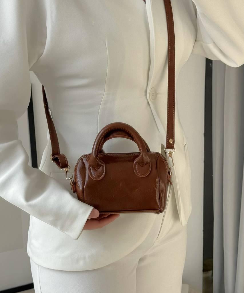 Cherie Mini