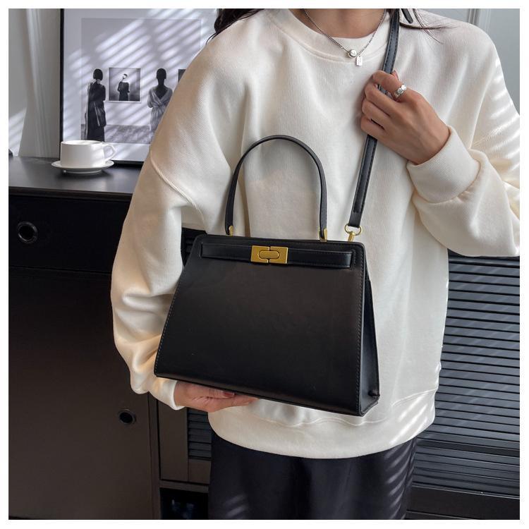 The Elan Bag