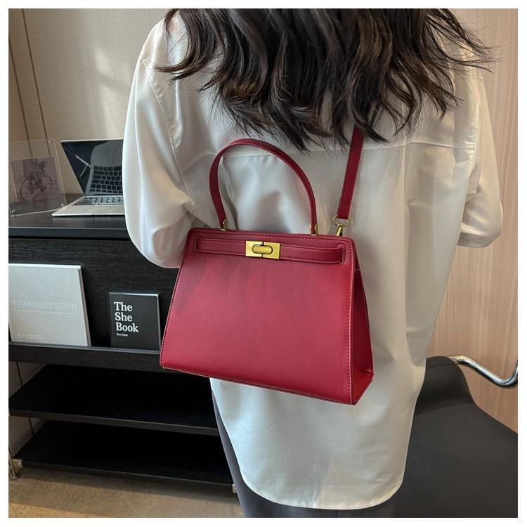 The Elan Bag
